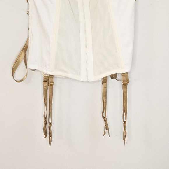 Fredrick's of Hollywood White/Gold Fantasycore/Fairycore Strapless Corset Top - Picture 7 of 12